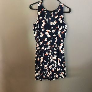 Super Cute Floral Flirty Sundress By Want & Need!